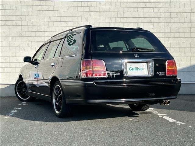 Toyota Crown Estate 2001 thumbnail 15
