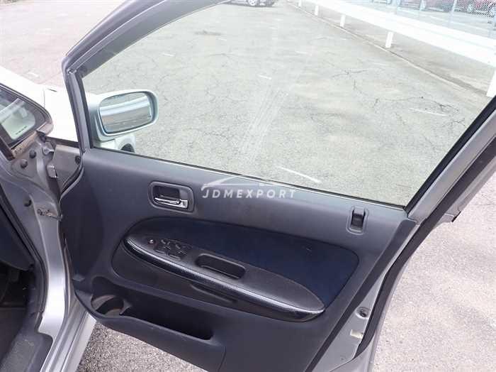 Honda Stream 2001 thumbnail 21