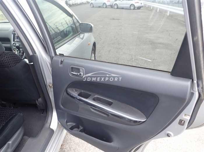 Honda Stream 2001 thumbnail 15