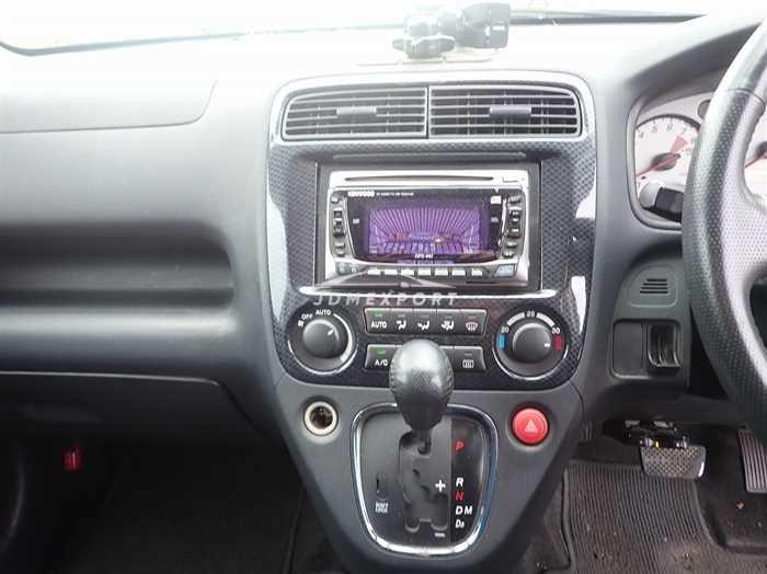 Honda Stream 2001 thumbnail 24