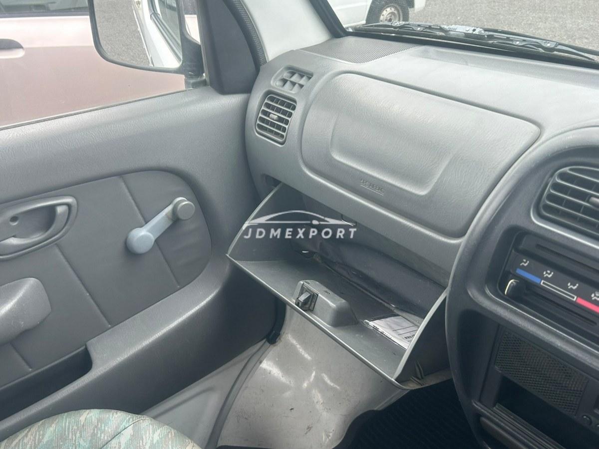 Suzuki Carry Truck 2001 thumbnail 27