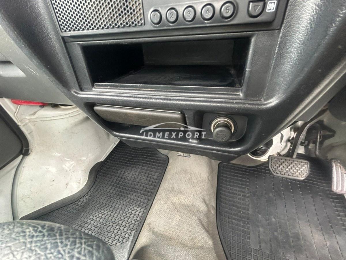 Suzuki Carry Truck 2001 thumbnail 31