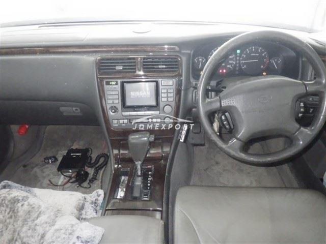 Nissan Cima 1996 thumbnail 4