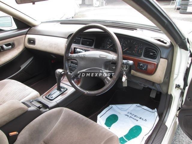 Nissan Laurel 1991 thumbnail 3