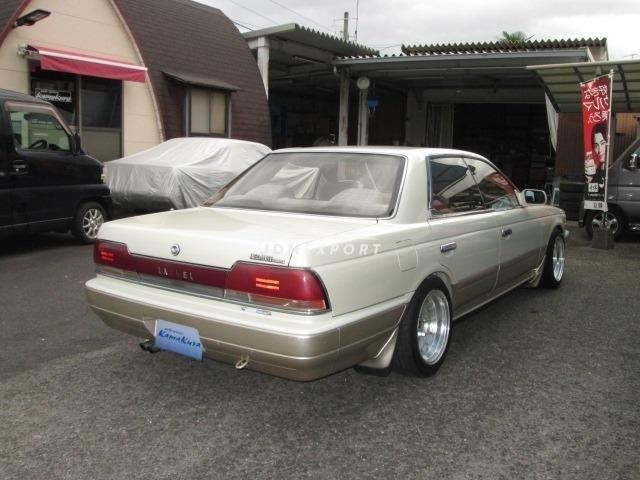 Nissan Laurel 1991 thumbnail 6