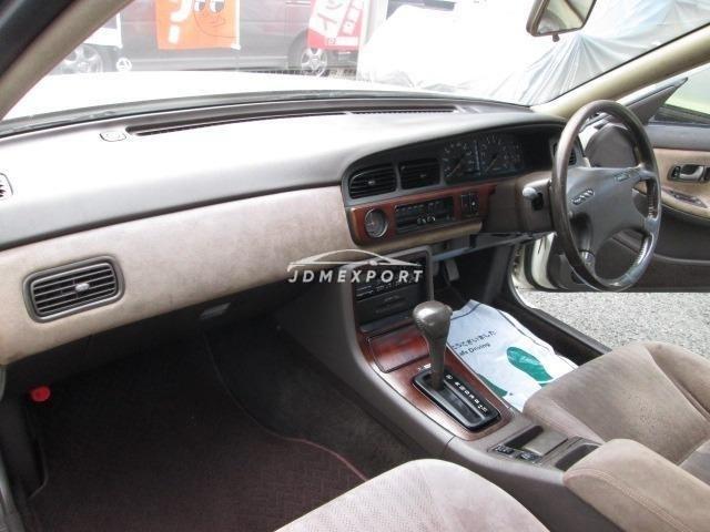 Nissan Laurel 1991 thumbnail 10