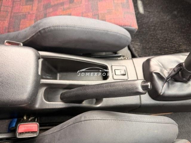 Mitsubishi Lancer 1996 thumbnail 26