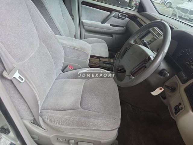 Toyota Crown 2000 thumbnail 6