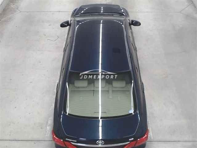 Toyota Premio thumbnail 11