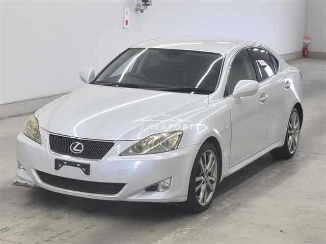 Lexus IS thumbnail 5