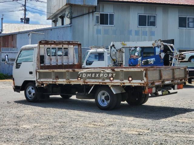 Mitsubishi Fuso Canter 1991 thumbnail 8
