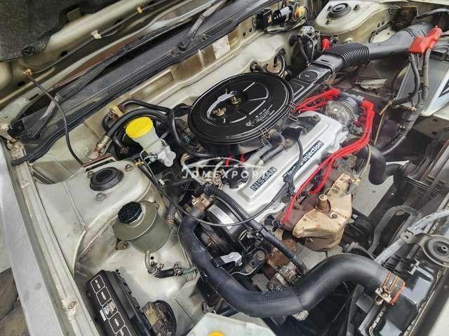 Nissan Bluebird 1988 thumbnail 5