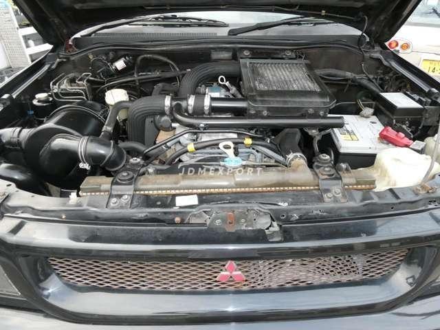 Mitsubishi challenger 1997 thumbnail 10