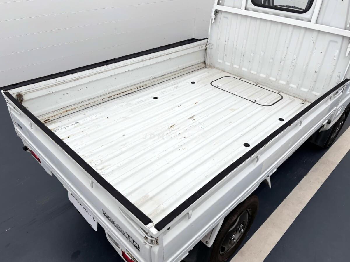 Mitsubishi Minicab Truck 1992 thumbnail 6