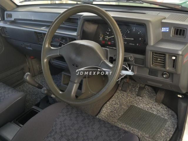 Mitsubishi Strada 1994 thumbnail 3