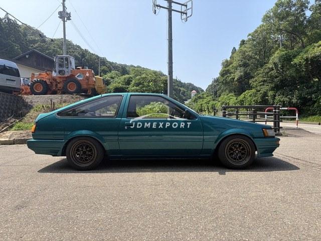 Toyota Corolla Levin 1985 thumbnail 7