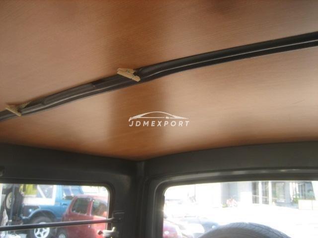 Suzuki Jimny 1992 thumbnail 17