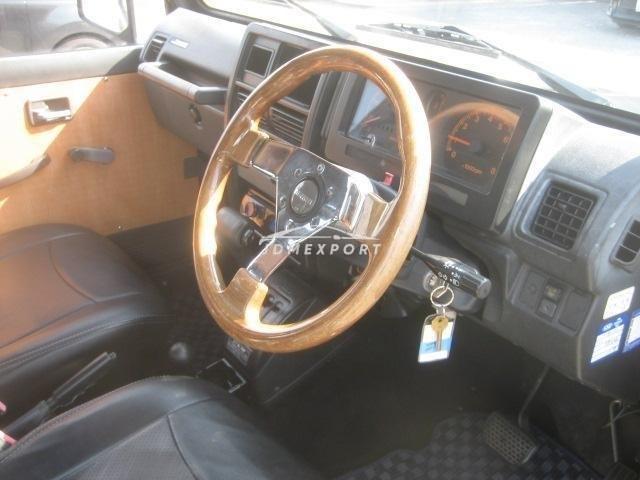 Suzuki Jimny 1992 thumbnail 3