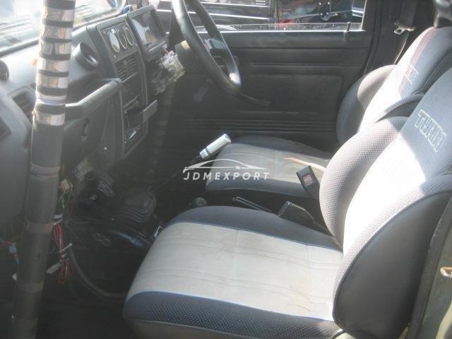 Suzuki Jimny 1992 thumbnail 9