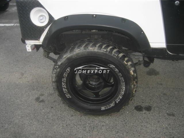 Suzuki Jimny 1991 thumbnail 19