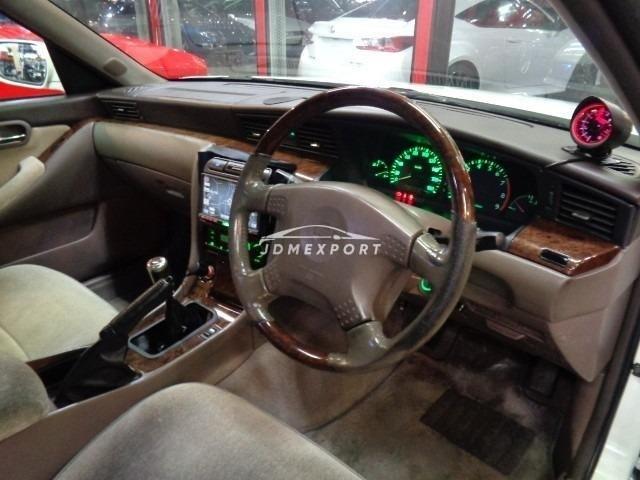 Nissan Laurel 2002 thumbnail 3