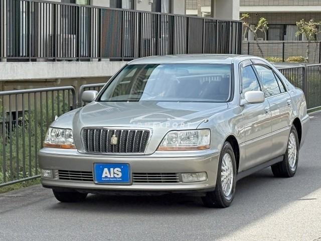 Toyota Crown Majesta 1999