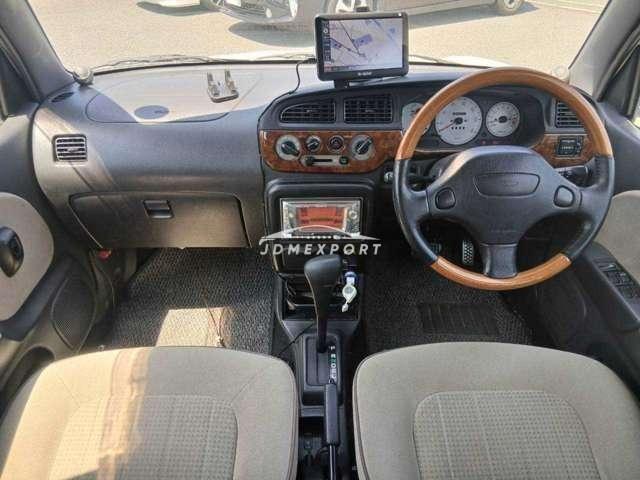 Daihatsu Mira Gino 2001 thumbnail 5