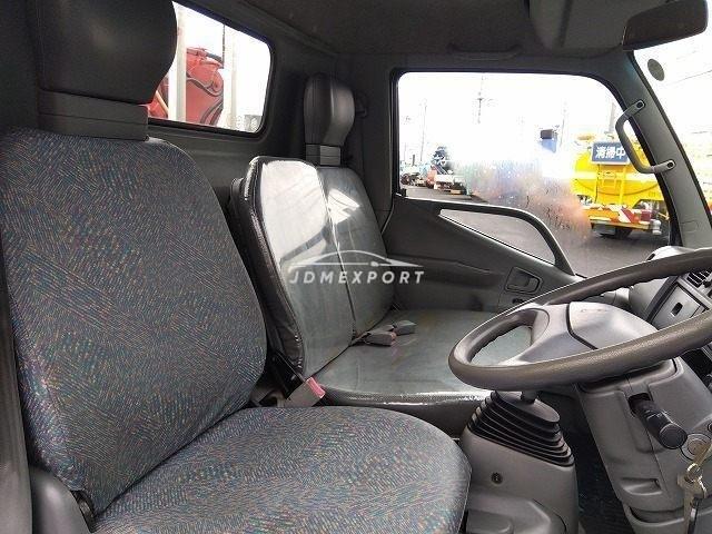 Mitsubishi Fuso Canter 1999 thumbnail 16