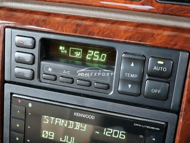 Mazda Sentia 1997 thumbnail 10