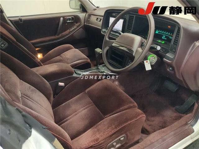 Toyota Crown 1988 thumbnail 4