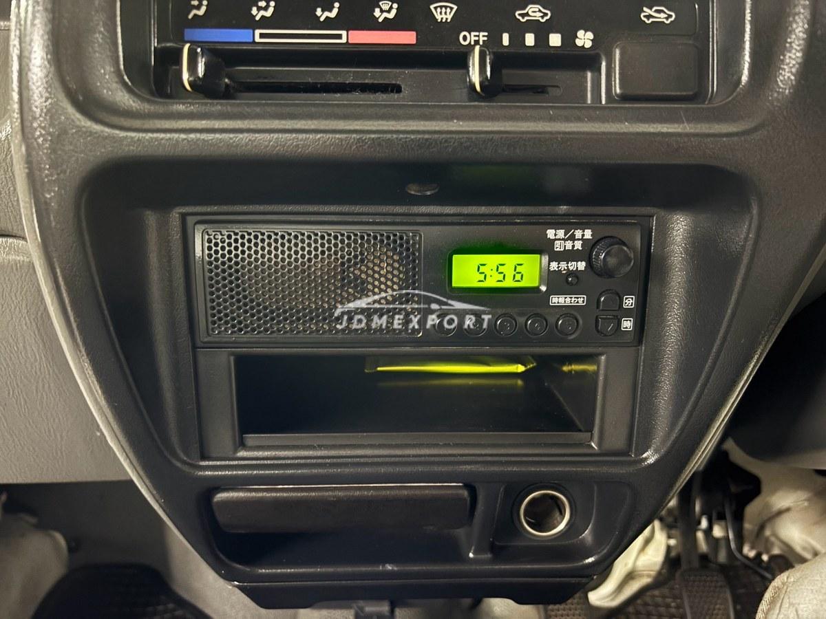 Suzuki Carry Truck 2000 thumbnail 32