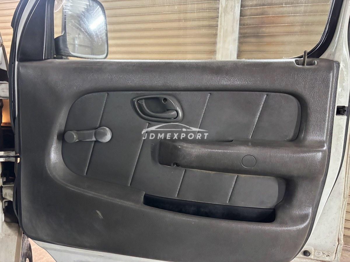 Suzuki Carry Truck 2000 thumbnail 38