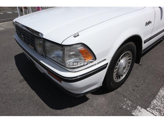 Toyota Crown 1990 thumbnail 23