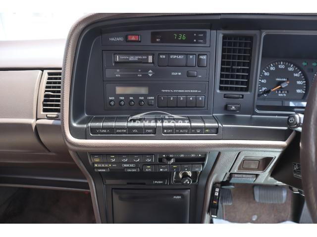Toyota Crown 1990 thumbnail 32