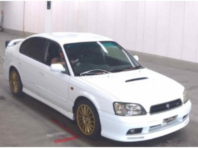 Subaru Legacy B4 1999