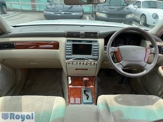 Toyota Crown Estate 2000 thumbnail 10