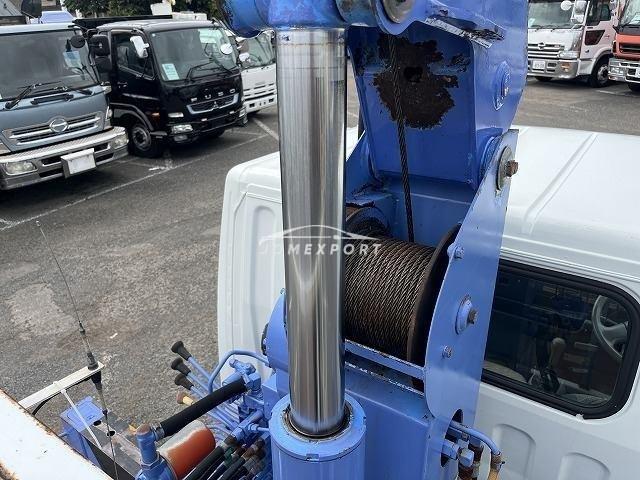 Mitsubishi Fuso Canter 1997 thumbnail 8