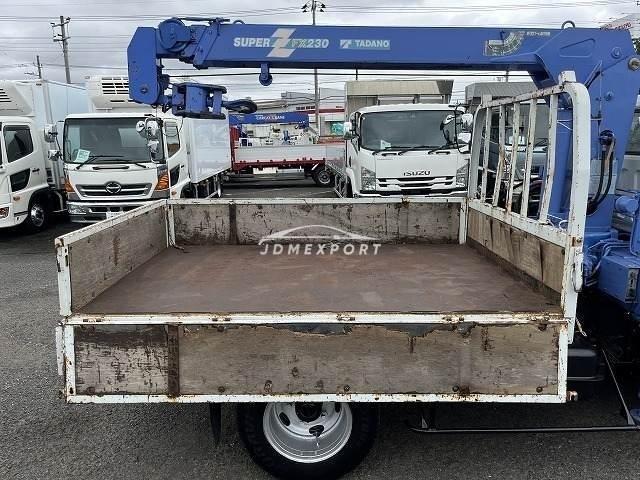 Mitsubishi Fuso Canter 1997 thumbnail 12