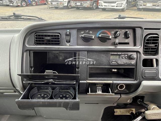 Mitsubishi Fuso Canter 1997 thumbnail 16