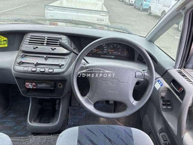 Toyota Estima Lucida 1998 thumbnail 7