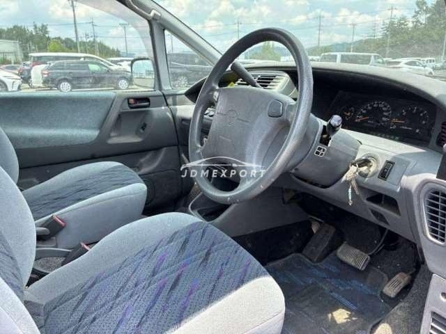 Toyota Estima Lucida 1998 thumbnail 6
