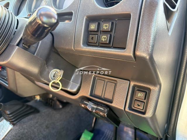 Suzuki Jimny 1996 thumbnail 8