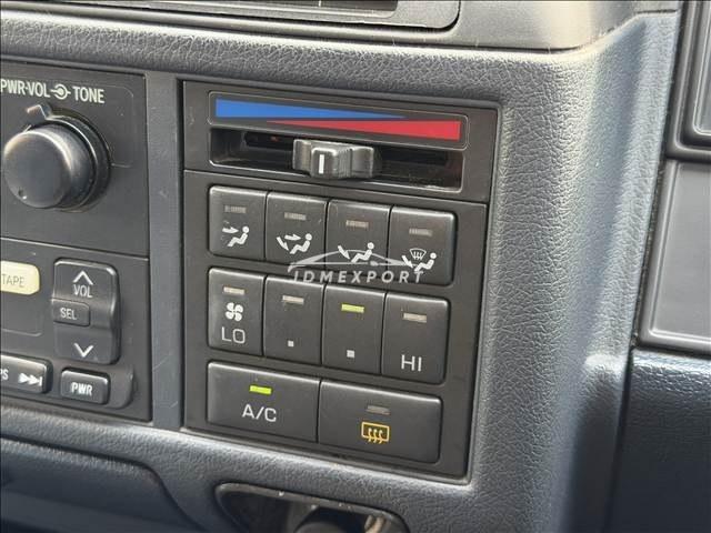 Toyota Crown Van 1996 thumbnail 2