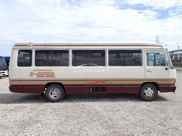 Toyota Coaster 1988 thumbnail 7