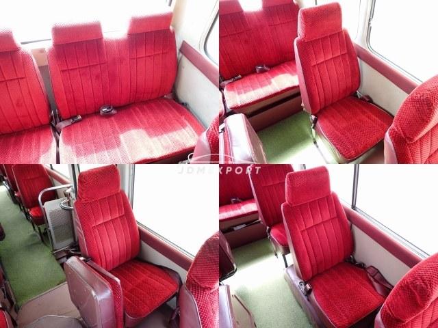 Toyota Coaster 1988 thumbnail 16