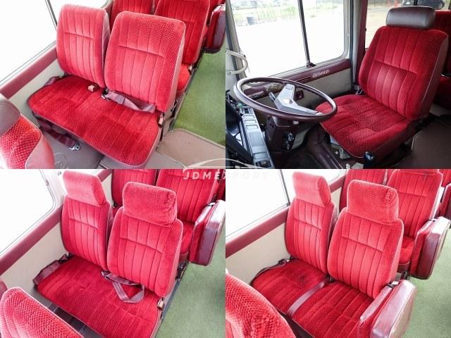 Toyota Coaster 1988 thumbnail 18