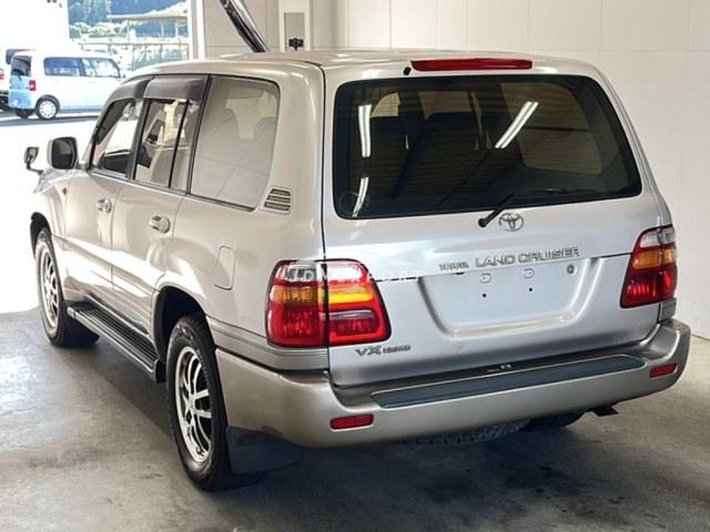Toyota Land Cruiser 1998 thumbnail 6
