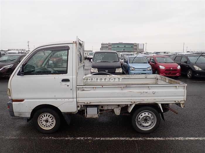 Mitsubishi Minicab Truck 1998 thumbnail 3