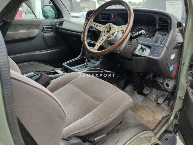 Toyota Hiace Wagon 1997 thumbnail 4
