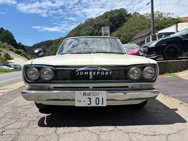 Nissan Skyline 1971 thumbnail 2